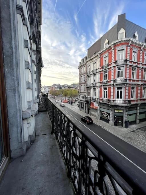 Le Jungle Loft - Place Saint Lambert, Hypercentre Льєж Екстер'єр фото